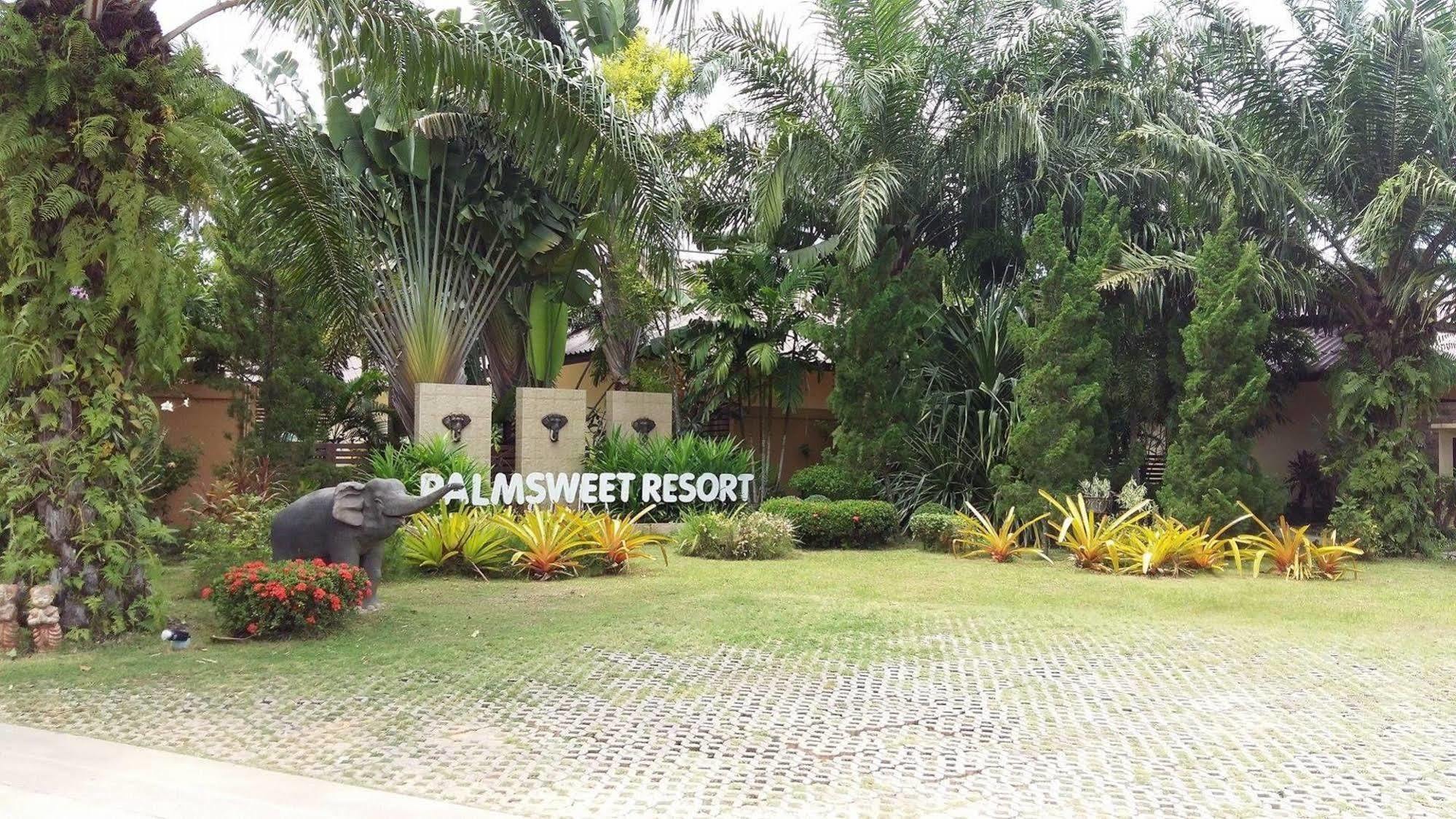 Palm Sweet Resort Chumphon Esterno foto